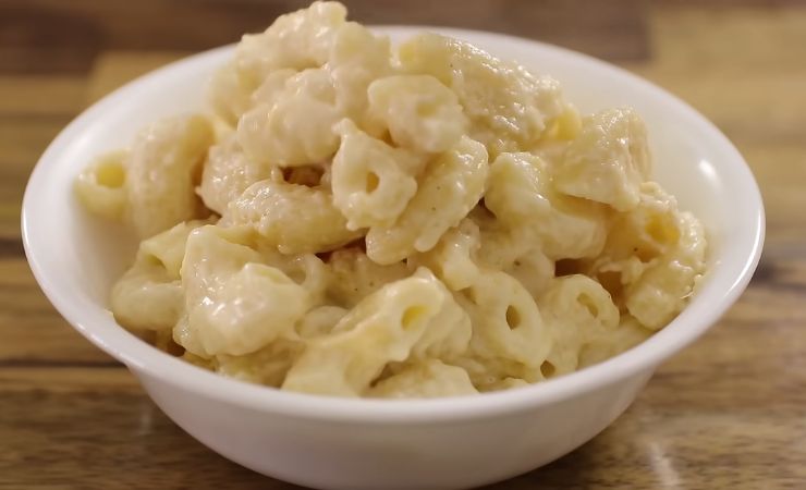 What to Serve With Hot Chicken Mac and Cheese